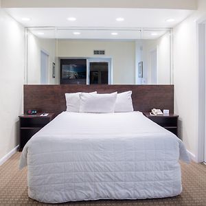 Suite con Cama Queen
